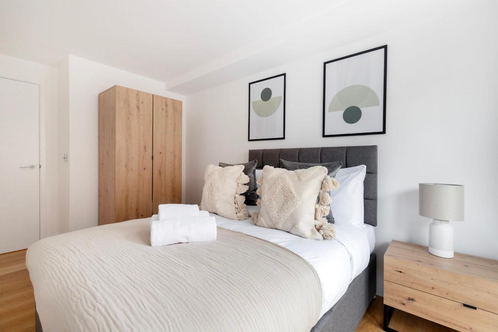Fitzrovia With Balcony - Cityapartmentstay Лондон Экстерьер фото